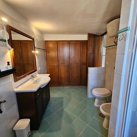 Quattro Olive Минтурно