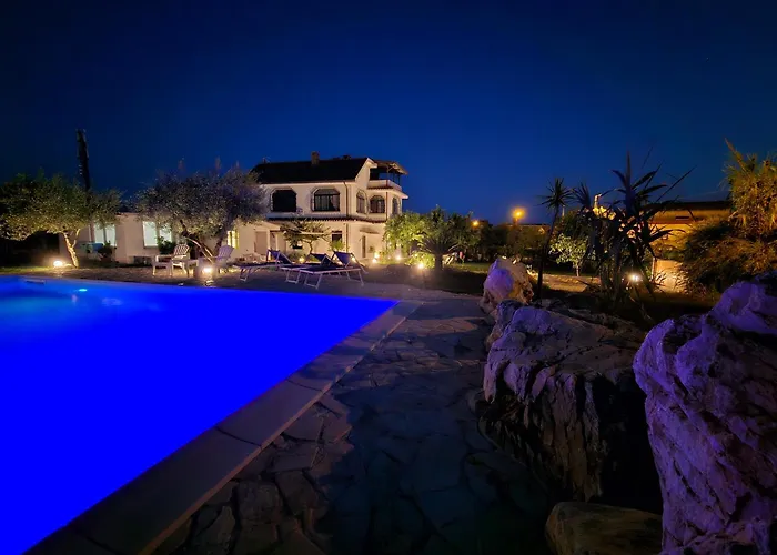 Quattro Olive 明图尔诺