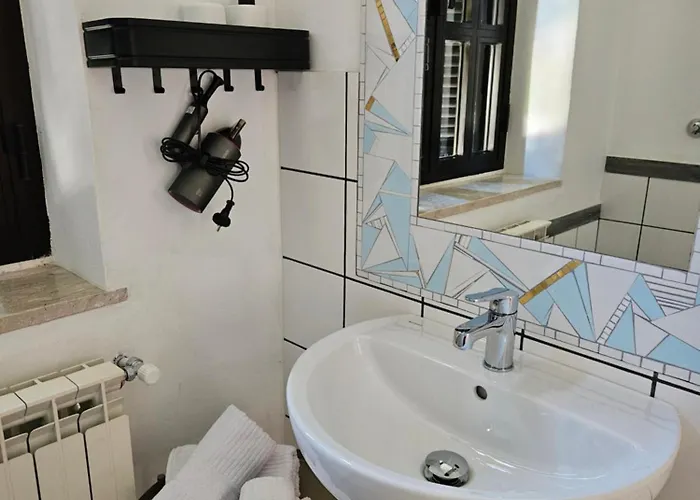 Quattro Olive 3* 明图尔诺